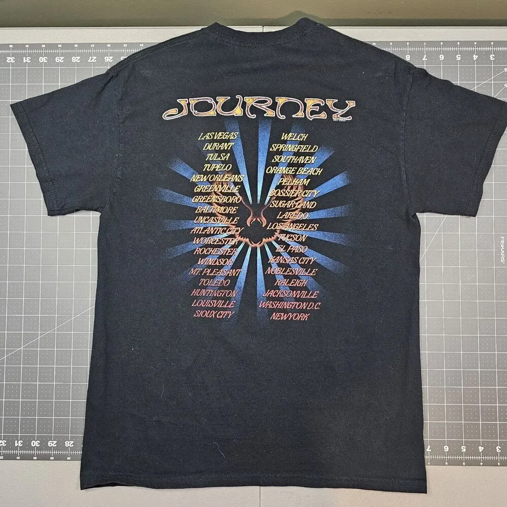 Journey 2017 Tour Tshirt Medium Concert Band Music Metal Rock Retro Y2K Grunge - Picture 4 of 8